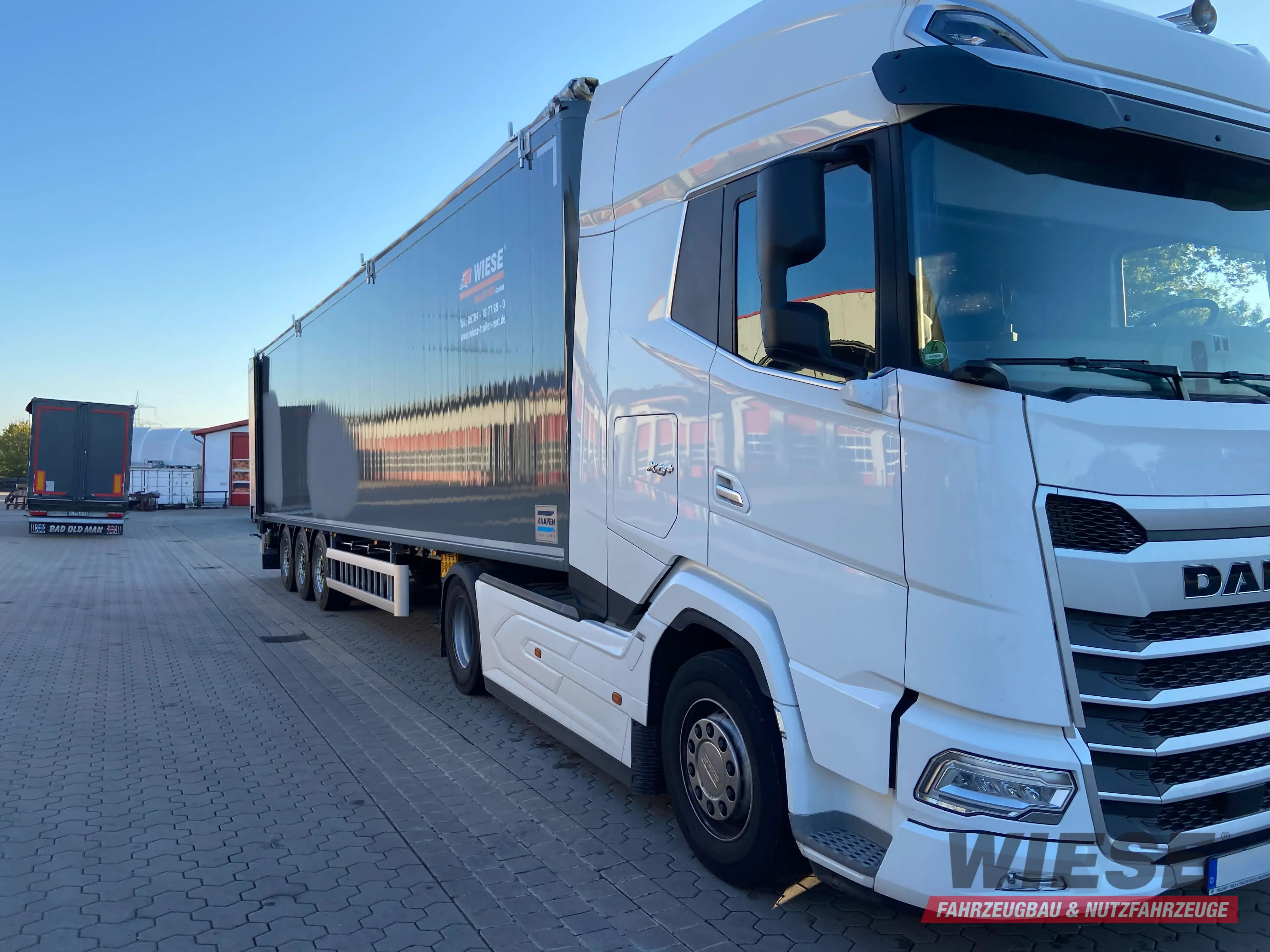 Knapen Schubboden von Wiese Trailer Rent in Petershagen mieten ab 1575.00€