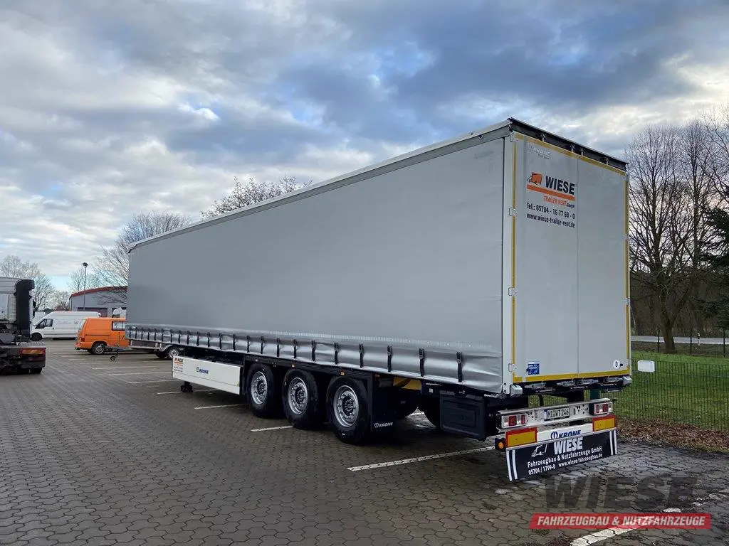 Krone Planenauflieger Profi Liner Basis von Wiese Trailer Rent in Petershagen mieten ab 750.00€