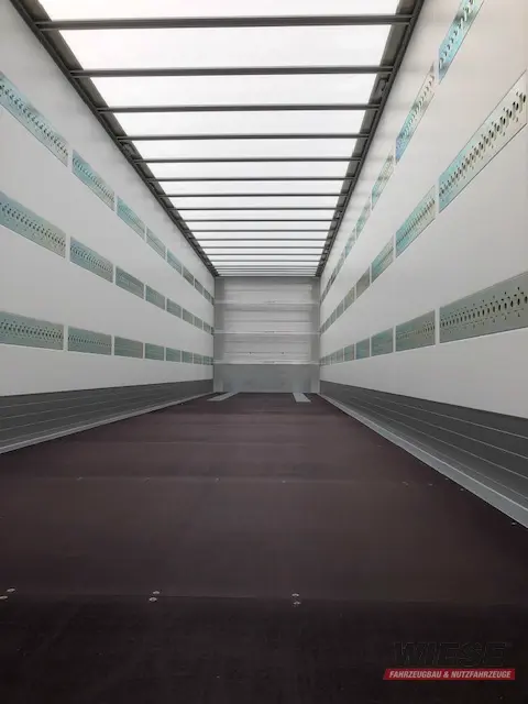 Schmitz von Wiese Trailer Rent in Petershagen mieten ab 500.00€