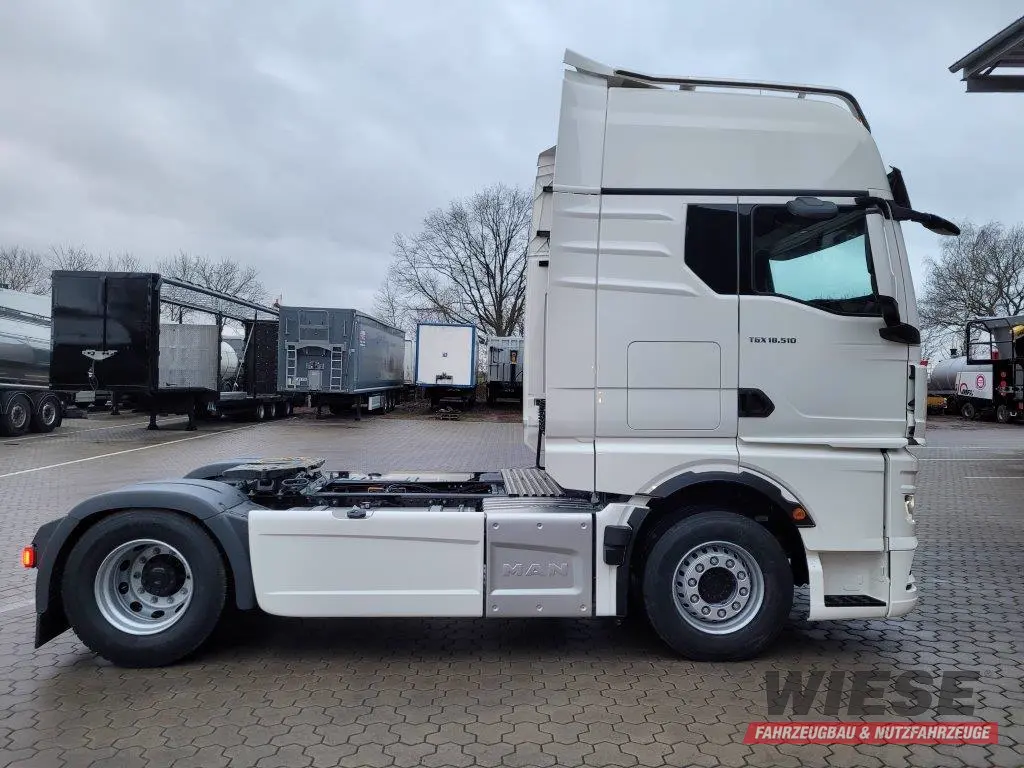 MAN Sattelzugmaschine von Wiese Trailer Rent in Petershagen mieten ab 2830.00€