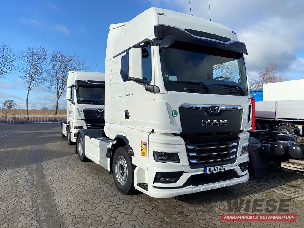 MAN TGX von Wiese Trailer Rent in Petershagen mieten ab 2850.00€